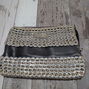 Walleska Silver and Black‎ Women’s Clutch
